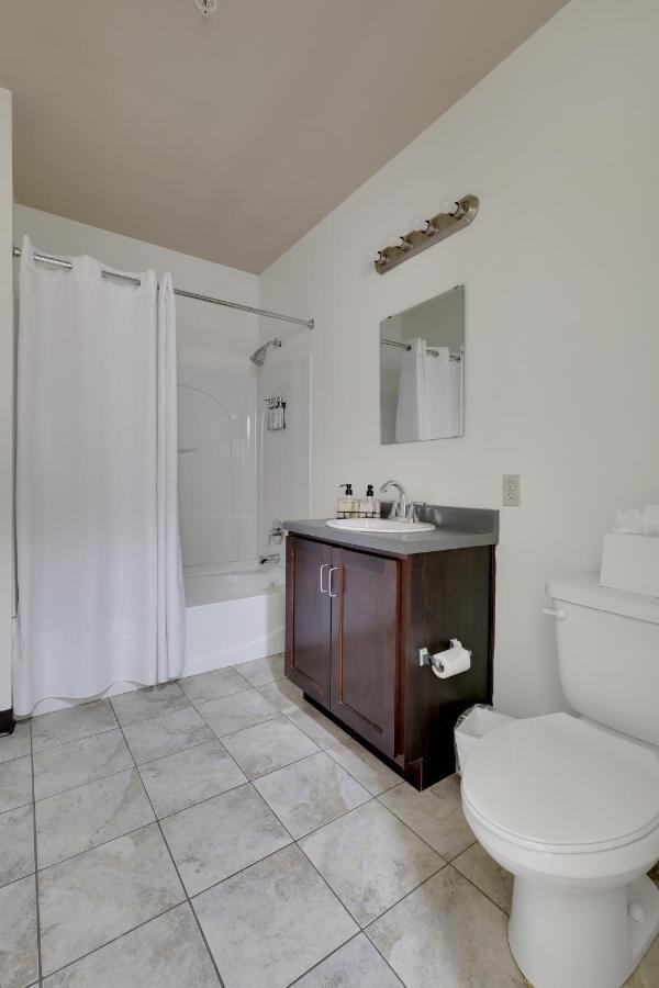 Apartment With King Bed In Downtown Louisville-Jefferson County Extérieur photo