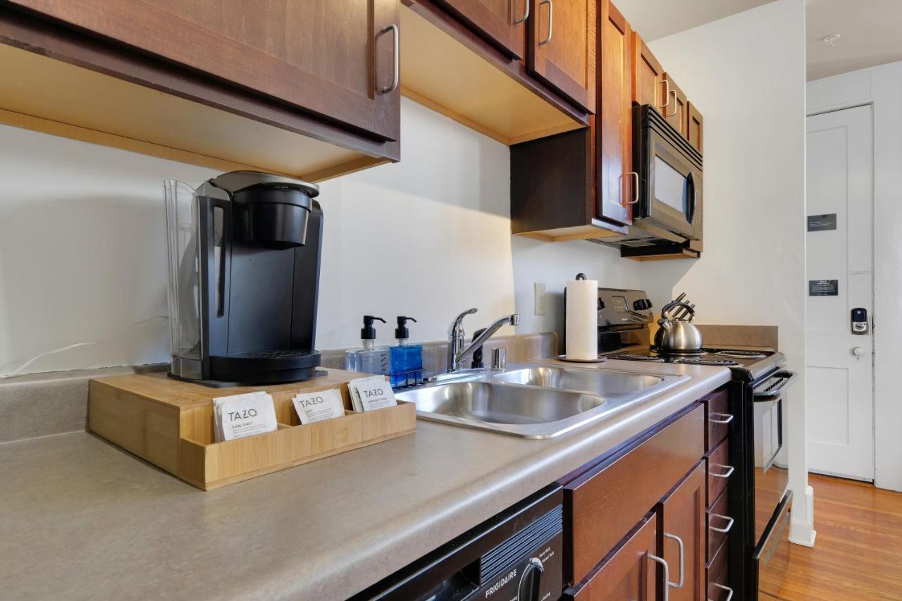 Apartment With King Bed In Downtown Louisville-Jefferson County Extérieur photo
