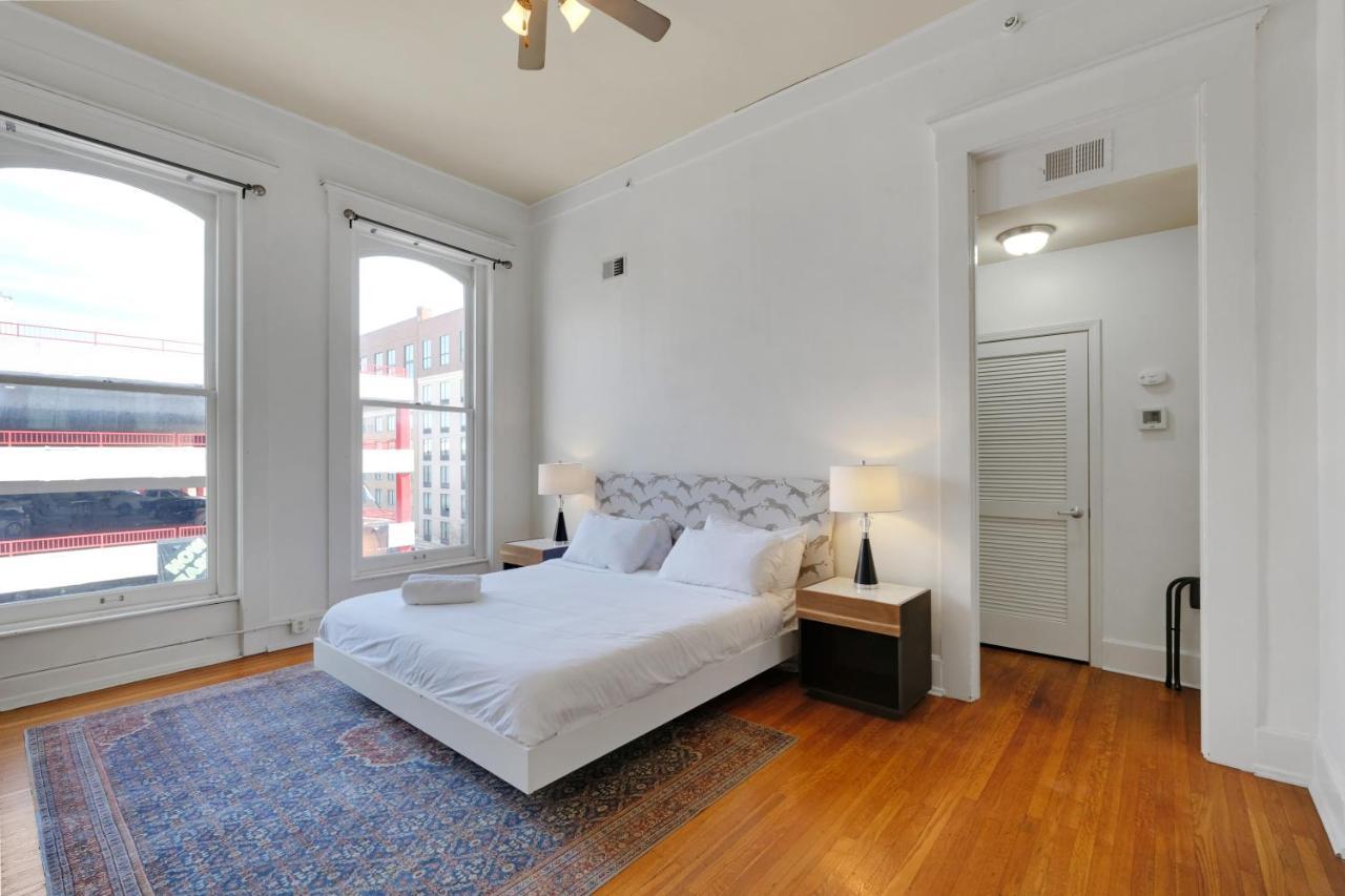 Apartment With King Bed In Downtown Louisville-Jefferson County Extérieur photo